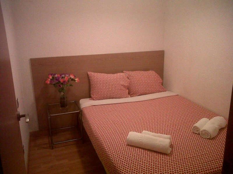 Km1 Amparo Apartments Madrid Ruang foto