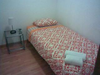 Km1 Amparo Apartments Madrid Bagian luar foto
