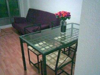Km1 Amparo Apartments Madrid Bagian luar foto